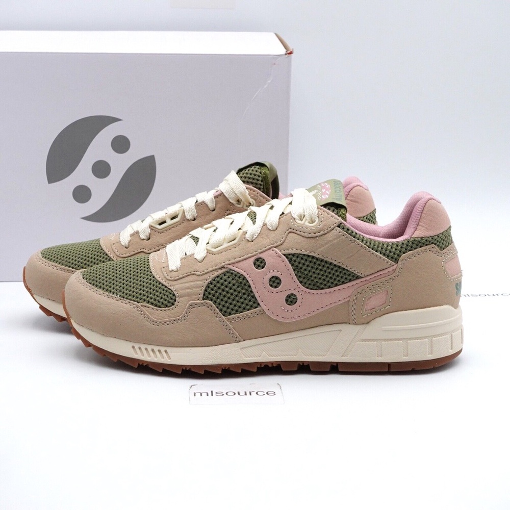 Saucony Women's Sneakers - Pink and Green